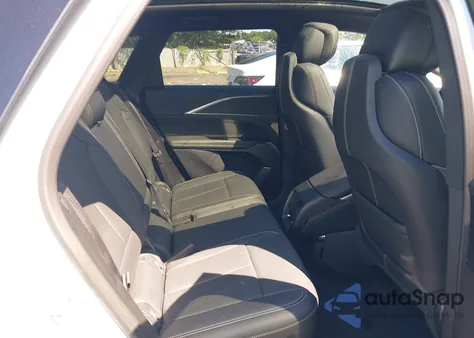 2024 Cadillac Lyriq Luxury W/1Sc из США, поврежденный, VIN 1GYKPPRL2RZ142525